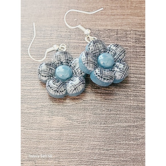 Handmade Blue Plaid Flower Resin Drop Earrings Silver French Hook Floral Dangle - Picture 9 of 9